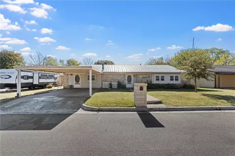 710 Dogwood St, Robinson, TX 76706