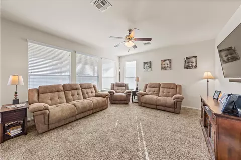 9908 Desperado Dr, Waco, TX 76708 photo 5