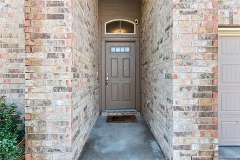 2705 Jackal Dr, Lorena, TX 76655 photo 4