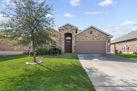 2705 Jackal Dr, Lorena, TX 76655 photo 2