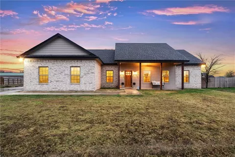 140 Durand Ct, Waco, TX 76705