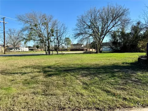 1229 Payne St, Waco, TX 76704