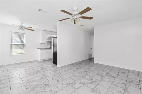 Living - 3220 N 26th St, Waco, TX 76708 photo 2 of 4