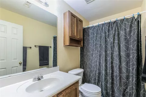 Bath - 4213 Larry Don Ln, Waco, TX 76708 photo 3 of 3