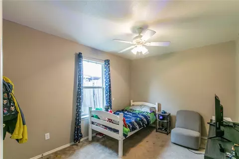 Bedroom - 4213 Larry Don Ln, Waco, TX 76708 photo 4 of 9