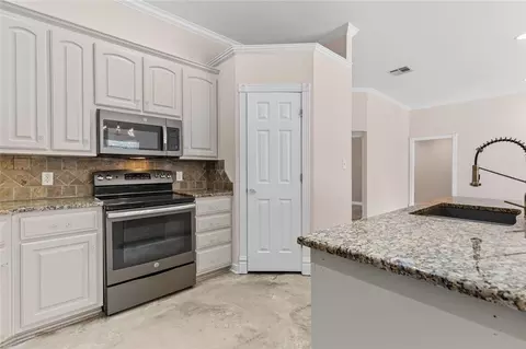 Kitchen - 125 Grovecreek Dr, Waco, TX 76708 photo 1 of 3
