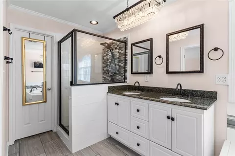 Bath - 125 Grovecreek Dr, Waco, TX 76708 photo 4 of 6