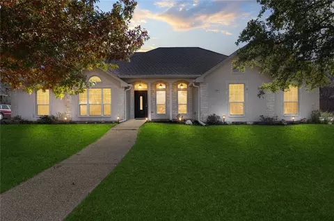 125 Grovecreek Dr, Waco, TX 76708