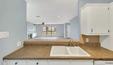 3329 Chimney Place Dr, Waco, TX 76708 photo 12