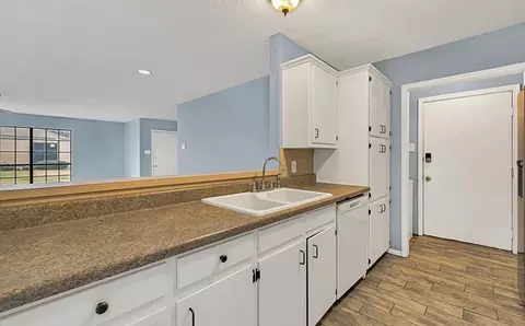 3329 Chimney Place Dr, Waco, TX 76708 photo 11