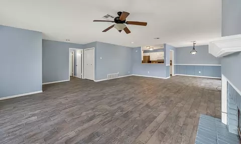 3329 Chimney Place Dr, Waco, TX 76708 photo 5