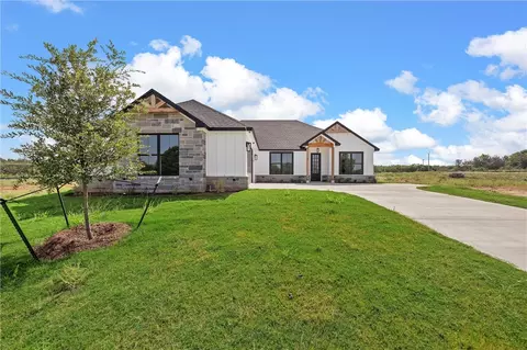 8004 Townsend Dr, Waco, TX 76708