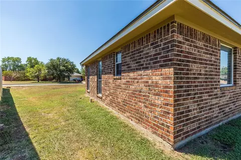 4404 Lacey Cir, Waco, TX 76708 photo 10