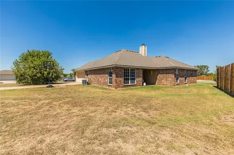 4404 Lacey Cir, Waco, TX 76708 photo 15