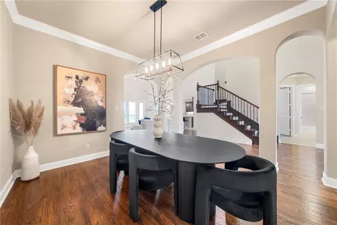 2313 Therese Dr, Woodway, TX 76712