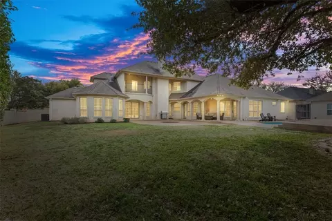 Exterior - 2011 Pebble Brook Cir, Mcgregor, TX 76657 photo 17 of 17