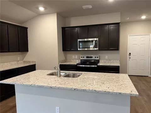 4005 Vulcan Trl, Lorena, TX 76655 photo 3