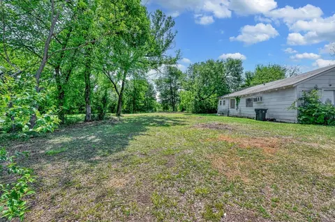 708 Oakwood Ave, Waco, TX 76706