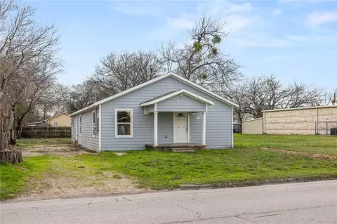 1130 Hogan Ln, Waco, TX 76705