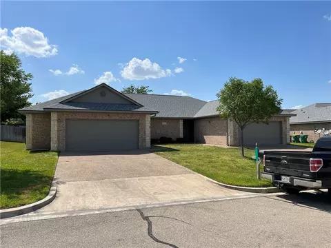 3041-3045 Buckskin Ln, Robinson, TX 76706