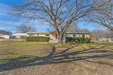 122 Marcy Ln, Lorena, TX 76655
