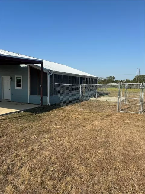 955 Old Perry Loop, Moody, TX 76557 photo 4