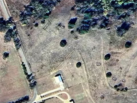 955 Old Perry Loop, Moody, TX 76557 photo 5