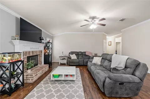 5409 Tama Dr, Waco, TX 76708 photo 3