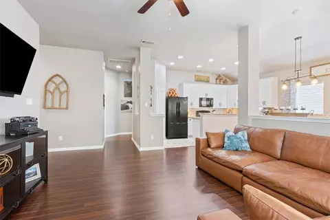 10329 Condor Loop, Waco, TX 76708 photo 5