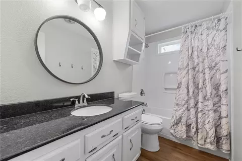 100 York Dr, Lorena, TX 76655 photo 8