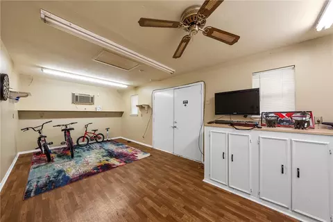 100 York Dr, Lorena, TX 76655 photo 18