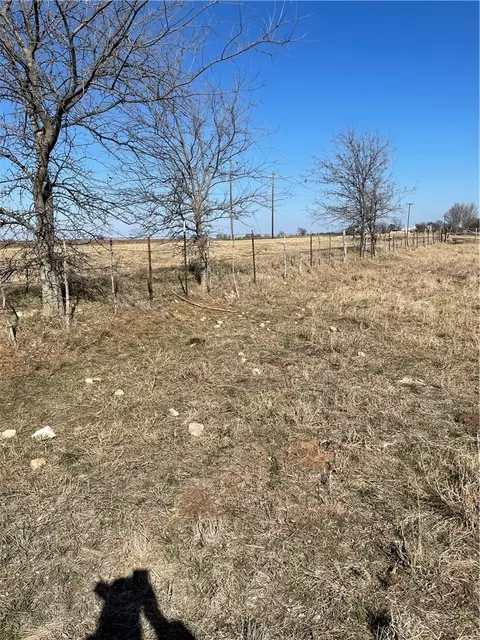 1101 Windsor Rd, Mcgregor, TX 76657 photo 2