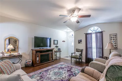 10244 Marigold Rd, Waco, TX 76708 photo 4