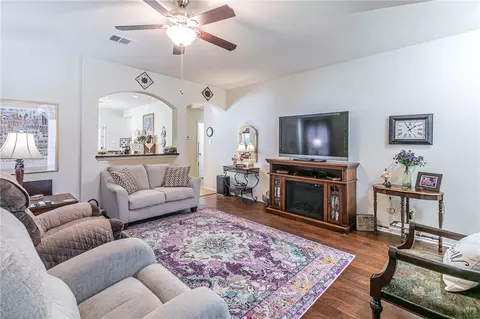 10244 Marigold Rd, Waco, TX 76708 photo 5