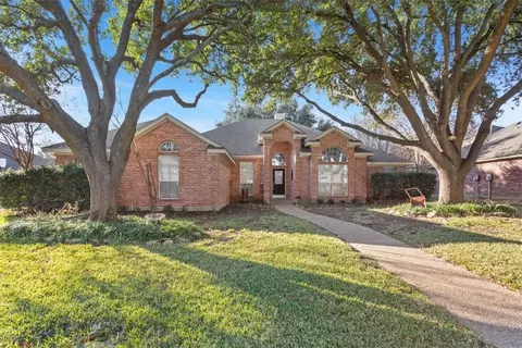 1308 Meadow Mountain Dr, Woodway, TX 76712