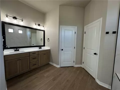135 Lasso Loop, Lorena, TX 76655 photo 24