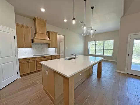 135 Lasso Loop, Lorena, TX 76655 photo 13