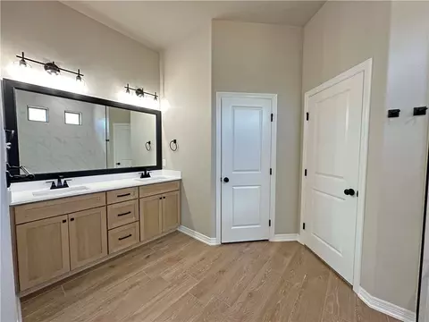 135 Lasso Loop, Lorena, TX 76655 photo 26