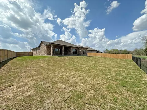 135 Lasso Loop, Lorena, TX 76655 photo 32