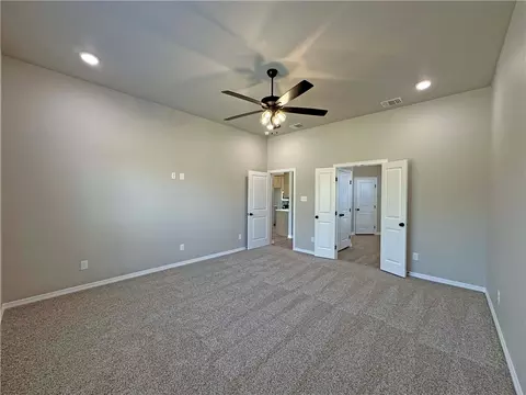 135 Lasso Loop, Lorena, TX 76655 photo 22