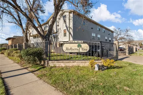 1824 S 8th St #111, Waco, TX 76706