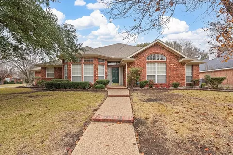 9108 Aspen Dr, Waco, TX 76712