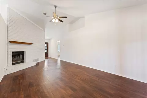 11 Wisteria St, Waco, TX 76708 photo 6