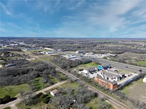 100 Rogers St, Mcgregor, TX 76657 photo 12