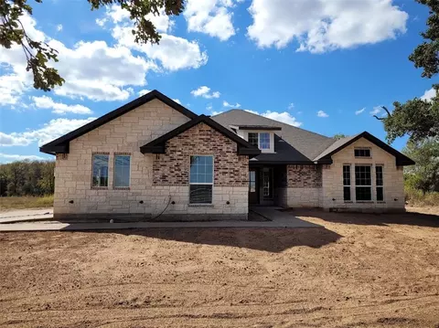 647 Mesquite Tree Rd, Lacy Lakeview, TX 76705
