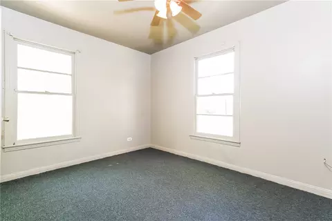 817 E Mitchell St, Waco, TX 76704 photo 9