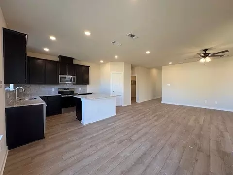 11333 Celestial Ct, Lorena, TX 76655 photo 10