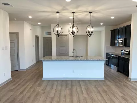 4228 Centerfire Rd, Waco, TX 76705 photo 4