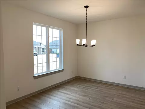 4228 Centerfire Rd, Waco, TX 76705 photo 6