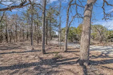 3050 Clater Powell Rd, Waco, TX 76705